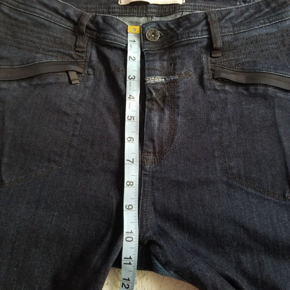 Marithé + Francois Girbaud | Karan Jeans - Picture 14 of 15